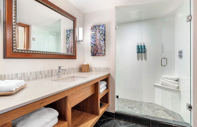 Embarc Vancouver - Photo 17