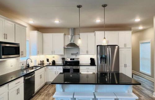 Luxury 4 Bedroom Home and private deck by MCG 6 - Foto 45