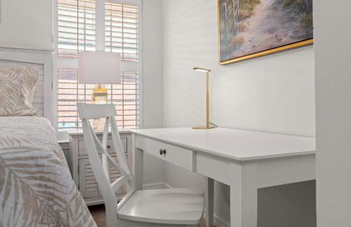 Steps Away-Game Room-Comm Pool-Golf Cart Deals - Foto 31