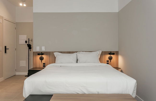 Studios Tower by Viva - Prédio com piscina e estacionamento no centro de Floripa - Foto 29