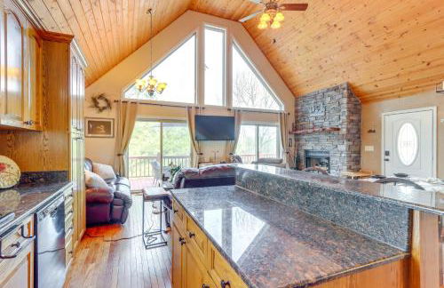 Peaceful Cabin Retreat - 9 Mi to Murphy! - Foto 11