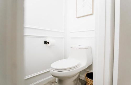 Tranquil Luxury: Modern Comfort! - Foto 11