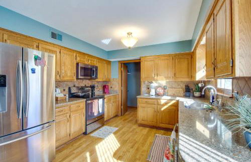 Overland Park Family Home with Game Room and Backyard! - Photo 7