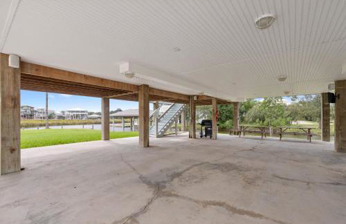 Waterfront Home with dock, sleeps 10 - Foto 24