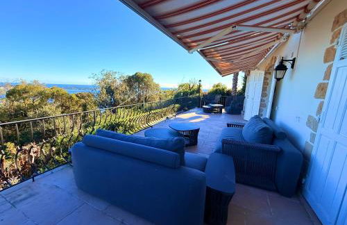 Prestigious villa in Cannes with stunning sea views - Photo 59