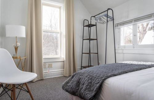 The Blue House on Front Downtown Traverse City - Foto 28