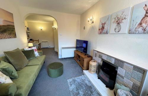 Pass the Keys Cosy Romantic Getaway with Hot Tub - Foto 6