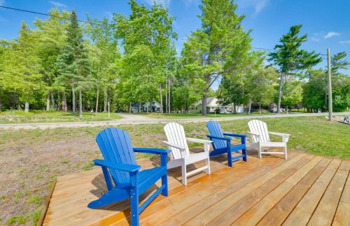 Scenic Cottage with Private Dock on Torch Lake - Foto 29