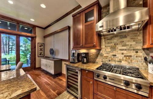 The PEAK Rubicon 11 - The Ultimate in Lakefront Luxury - Foto 5