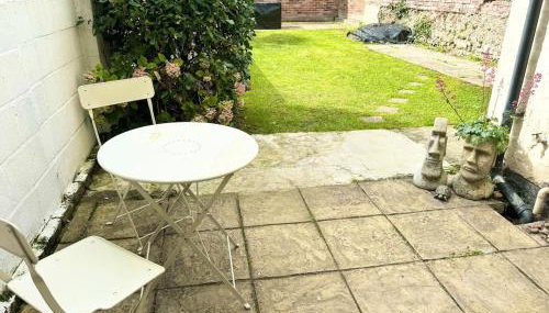 Garden Apartment by the Pier - Foto 5