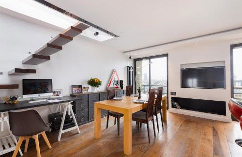 Top floor with Eiffel Tower view and roof top - Foto 11