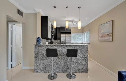 Beach Isles Modern 1BR in Fort Lauderdale with Patio - Foto 23