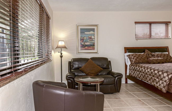 Shell Studios Hallandale Beach - Foto 1