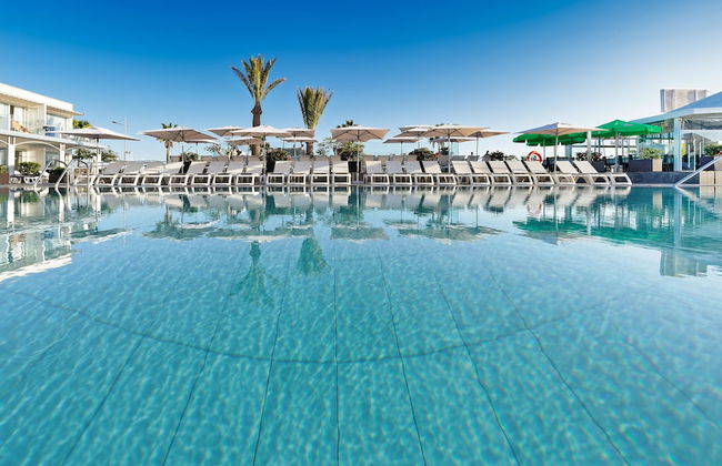 Ura Lara - Adults Only - Photo 1