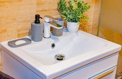 Duplex- T2 Barcelona Pop - Terrasses - Parking - Vue canal - Foto 12