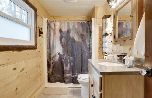 Peaceful Nature Escape on Little Portage Lake! - Foto 14