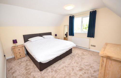 The Willows Wroxham - Photo 10