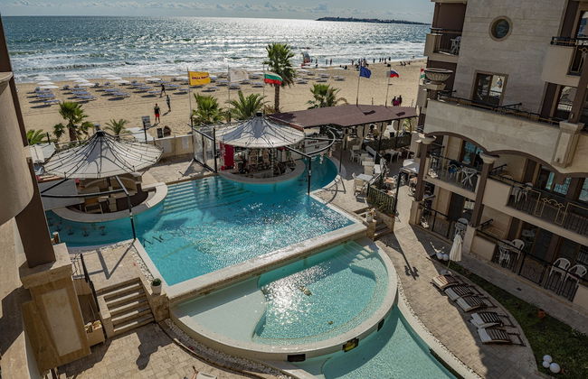 Menada Golden Rainbow Apartments - Photo 1