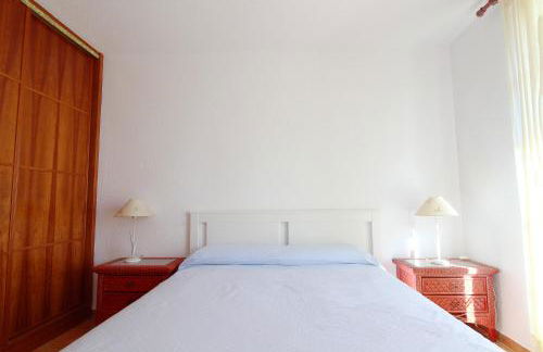 Global Properties, Adosado en la playa con piscina - Foto 9