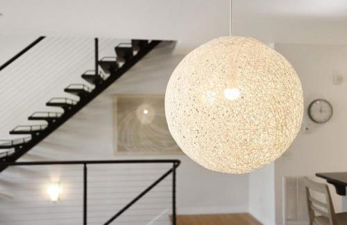 Noble Nest 5 Min to Downtown and U of A - Photo 12