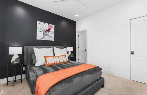 TWO Neighboring Homes Sleeps 24 Walk to 12 South - Foto 12