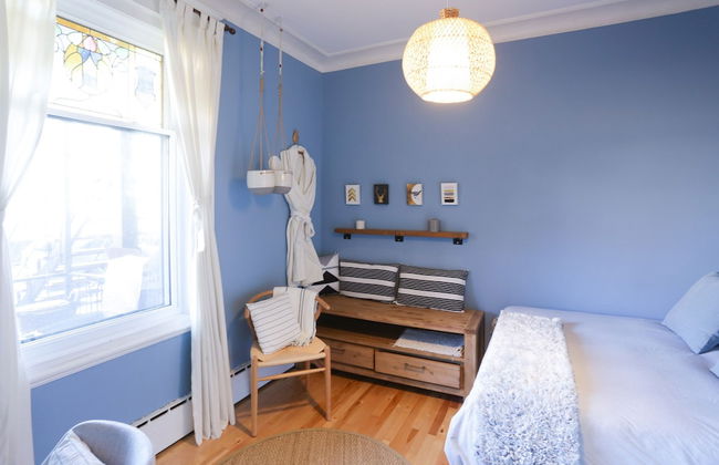 The Authentic and Charming Montrealer - Foto 9