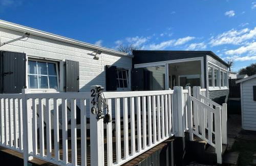 Mobil home avec piscine sur la côte de granit rose - Foto 1