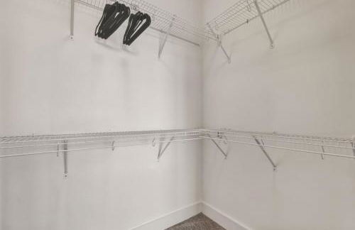 Blue Haven - Pool, City Views, Free Parking - Foto 28