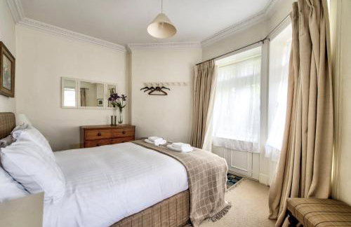 GuestReady - Classic Charm near Holyrood Park - Foto 43