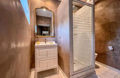 Elivi Elegant Art Deco house with Garden Walk to the Heart of Town - Photo 18