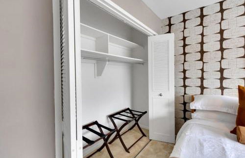 Large 3 bedroom Family Suite, Private Balcony, 5 min to DCA, Gym, Pool and more! - Foto 34