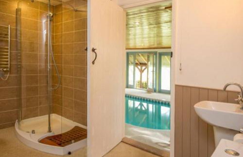 Blackthorn is a luxurious, rural retreat for two. - Foto 8