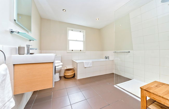 Between the Commons - Foto 16