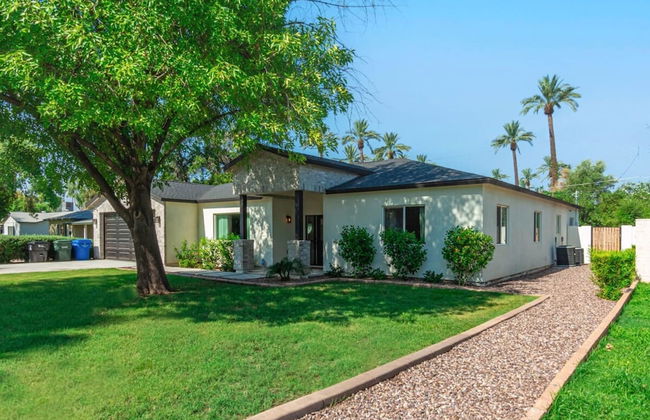 Modern Arcadia Estate Htd Pool Bikes Chef Kitchen - Foto 35