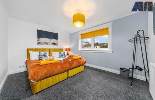 Cosy 2-Bed House I Easy Edinburgh Access I Sleeps 4 - Photo 28