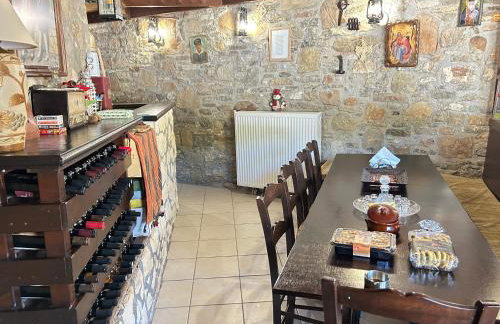 Εθιά Παραδοσιακή πετρόχτιστη οικία Ethia Traditional house of stone - Foto 32