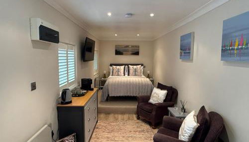 Coastal Escape - Photo 1