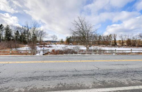 9 Mi to Lake George Village Home in Queensbury - Foto 25