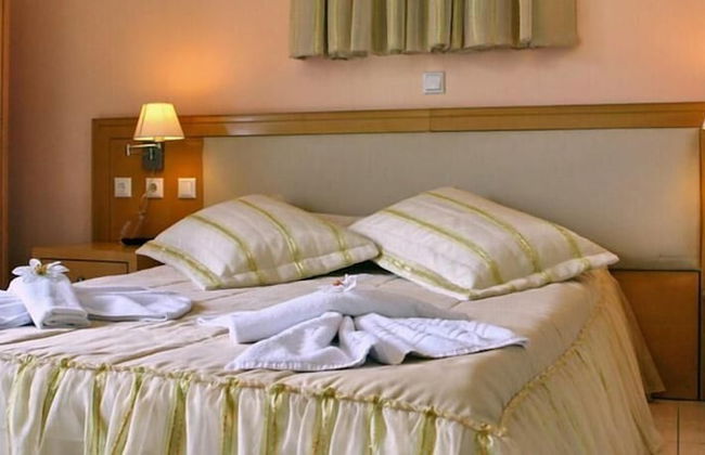 Theofilos Superior Resort Hotel & Spa - Photo 12