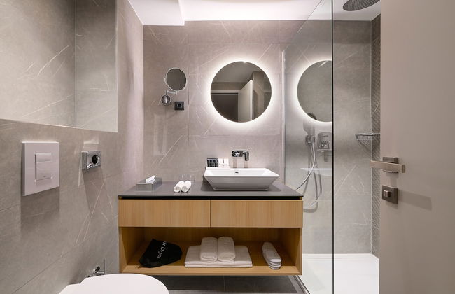 Amphora's Garden - Photo 36