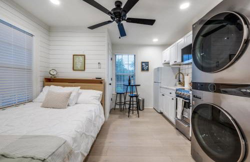 The Vanderbilt Mansion Apt 9 Near Downtown and TWU - Foto 1