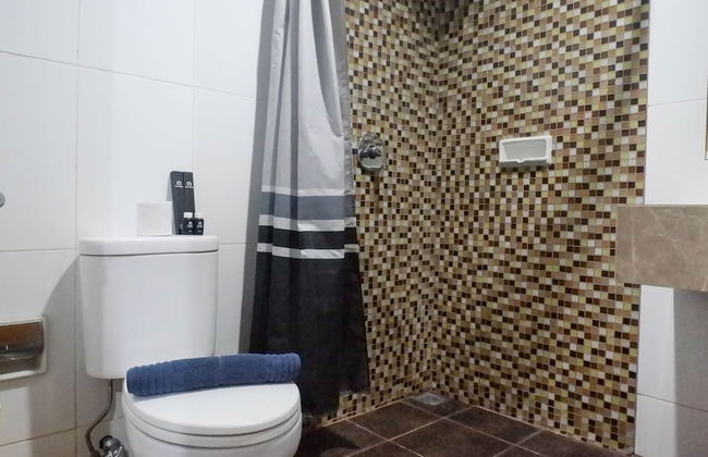 Modern 2Br Apartment At Aryaduta Residence Connected To Cito Mall - Photo 17