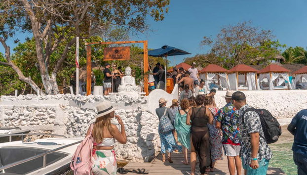 Bora Bora Beach, Islabela and Pao Pao Beach Trip - Foto 2