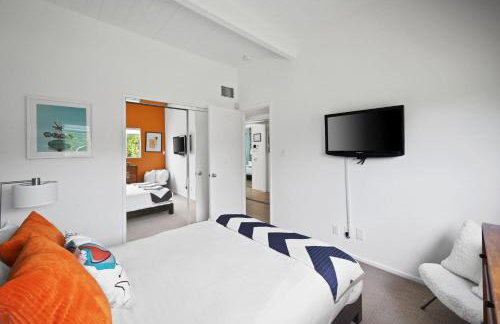 The Pink Lights Private Pool Club by Navigate Stays - Foto 25