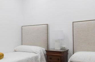 La Bodega Con Parking Gratis - Foto 9