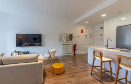 Avenida de San Luis 25, Design and comfort in the true style of Madrid, Book your getaway now! - Foto 8