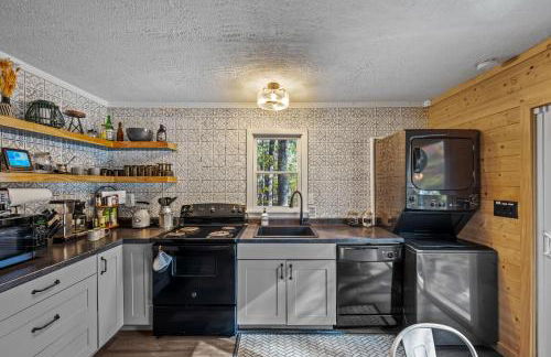 A Humble Abode - - Pet Friendly, Fire Pit, Deck, Grill, Wood Stove, Games, Wifi, 6 acres - Foto 31