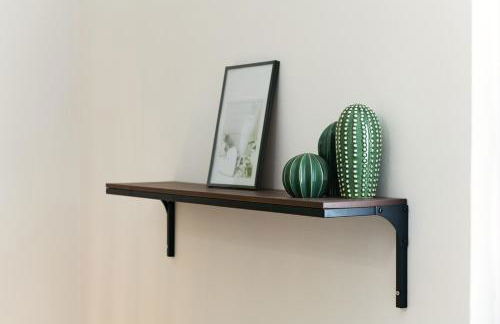 Three bedroom Central flat Near train station - Foto 2