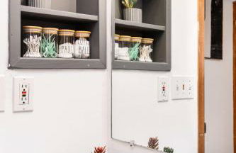 Newly Remodeled 2BR Home Near DT & Sports Arenas - Foto 23