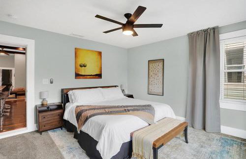 Prime location very close to downtown! - Photo 40